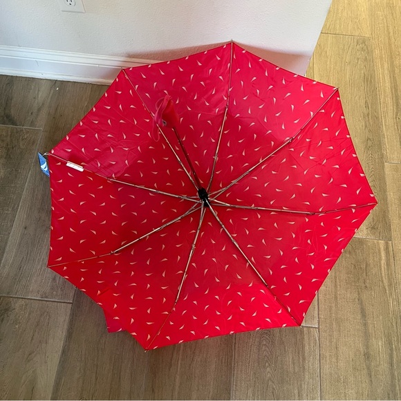 Brand new Nautica auto umbrella - Picture 4 of 7